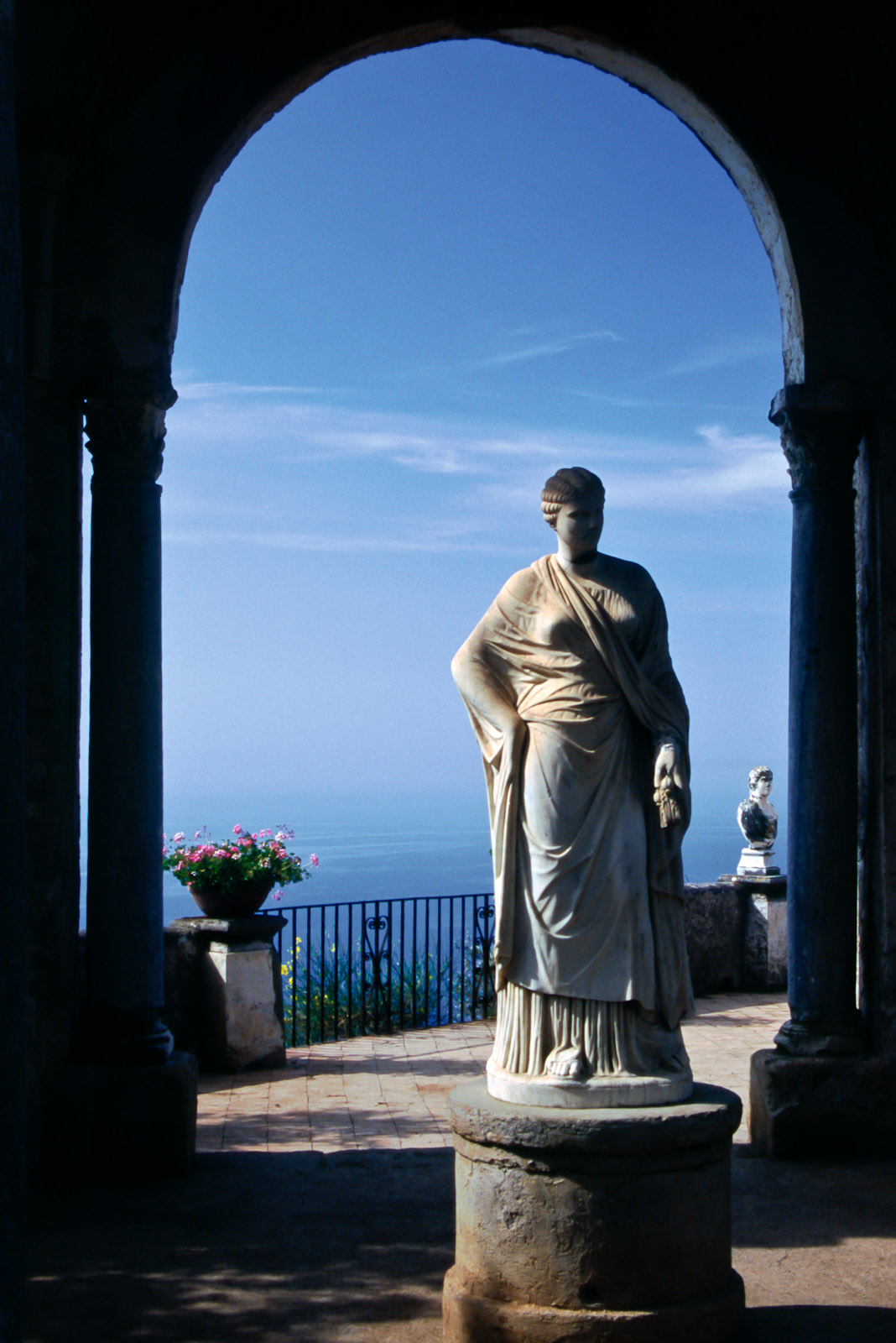 Villa Cimbrone — Terrazza dell'Infinito above the Tyrrhenian